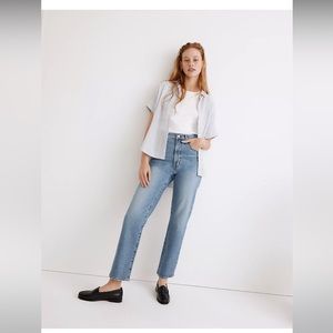 NWT Perfect Vintage Straight Jeans in Montville Wash